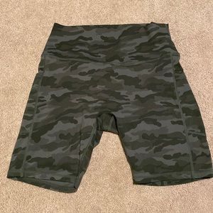 High waisted camo biker shorts